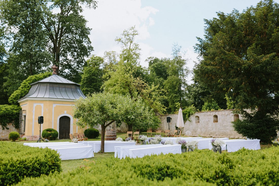 Hochzeit Schloss Walpersdorf by HochzeitsHummel | Photos: www.thomassteibl.com