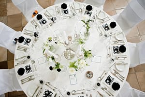 Hochzeit Schloss Halbturn Black & White Wedding | www.hochzeitshummel.at | photo: Budiono