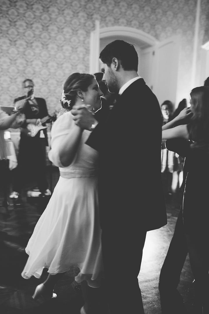 Hochzeit Schloss Laxenburg by hochzeitshummel.at | Photos: Tanja Schalling