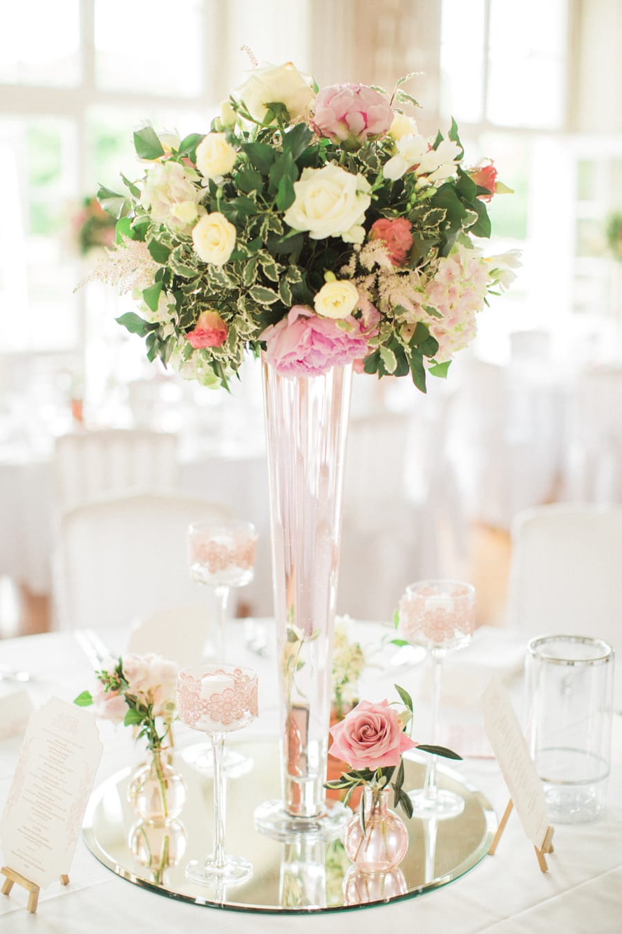 Hochzeit Schloss Laxenburg by hochzeitshummel.at | Photos: Tanja Schalling