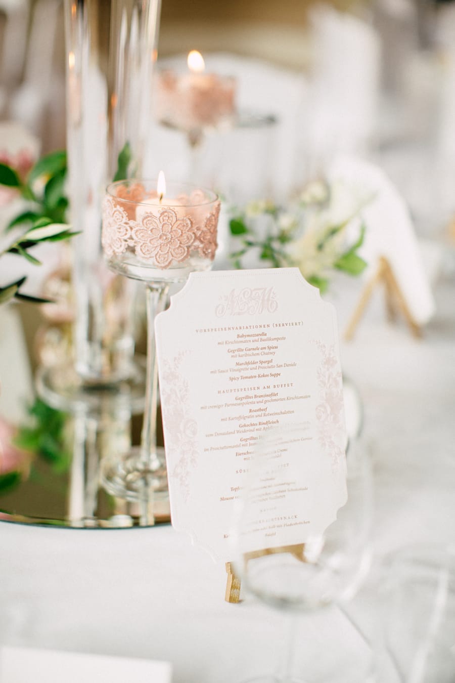 Hochzeit Schloss Laxenburg by hochzeitshummel.at | Photos: Tanja Schalling
